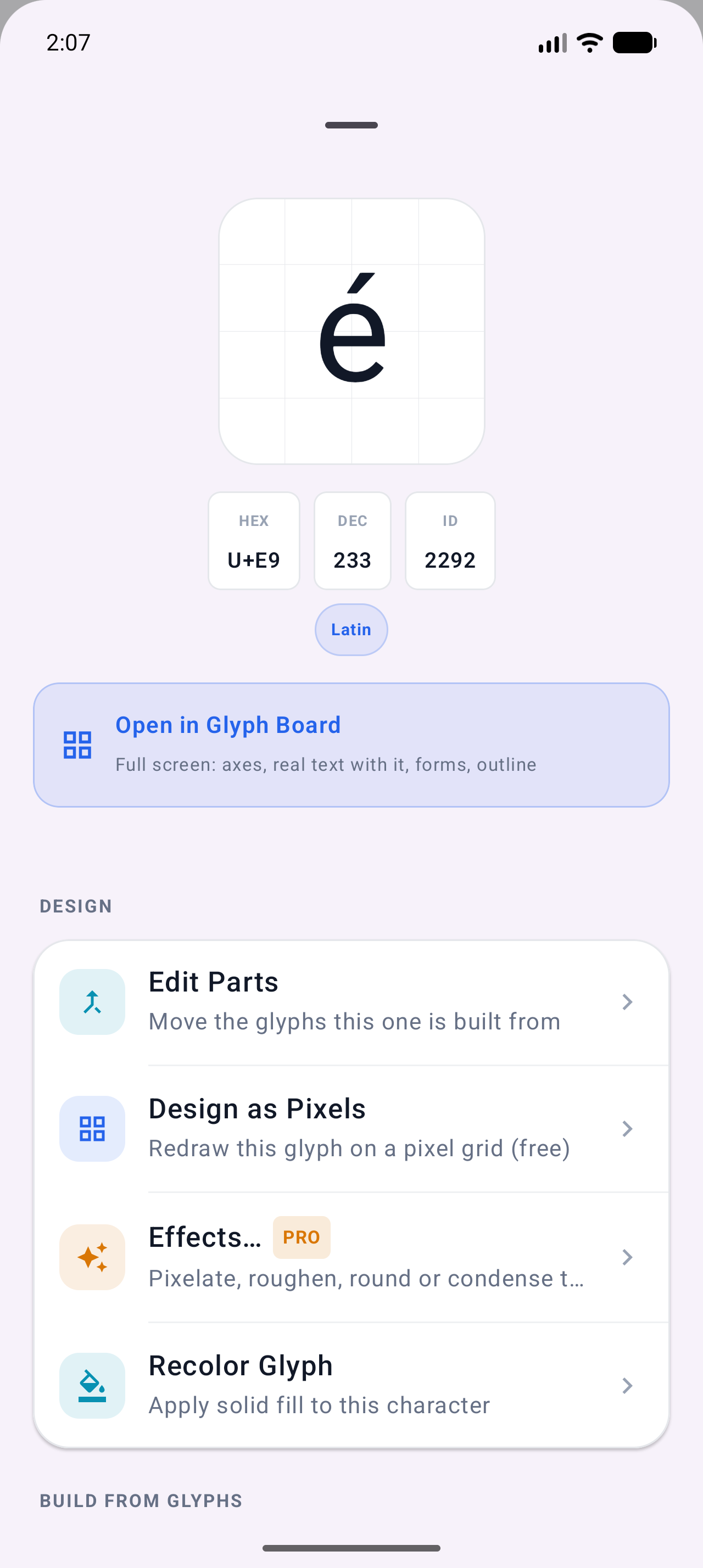 Glyph detail sheet for é in Roboto showing the Edit Parts action for composite glyphs
